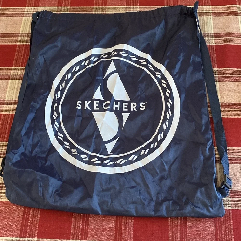 SKECHER’S DRAWSTRING BACKPACKS
